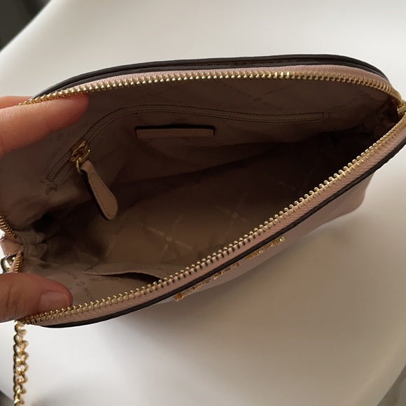 Pink & gold Michael Kors crossbody bag. Used once - Picture 6 of 7